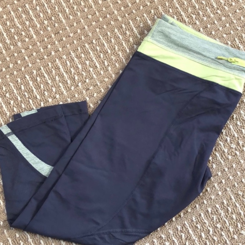 Lululemon Cropped Leggings